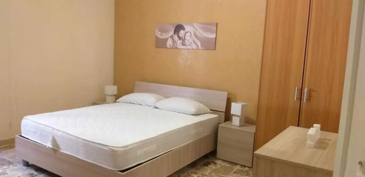 Lo Scacciapensieri Apartment Sant'Agata di Militello